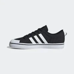 BASKETS DE MARCHE HOMME ADIDAS BRAVADA 2.0 NOIR -Sport Vêtements Magasin baskets de marche homme adidas bravada 20 noir 2