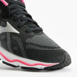 CHAUSSURES DE RUNNING FEMME MIZUNO WAVE ULTIMA 13 NOIR ROSE 13 CHAUSSURES DE RUNNING FEMME MIZUNO WAVE ULTIMA 13 NOIR ROSE -Sport Vêtements Magasin chaussures de running femme mizuno wave ultima 13 noir rose 5