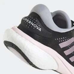 ADIDAS Chaussures De Running Femme - Supernova Noir -Sport Vêtements Magasin chaussures de running femme supernova noir 7