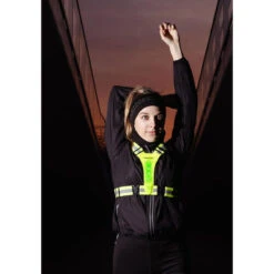 AVENTO Gilet De Sport à Led - Rechargeable - Jaune Fluo - Gilet De Sécurité -Sport Vêtements Magasin gilet de sport a led rechargeable jaune fluo gilet de securite 3