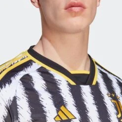 ADIDAS Maillot Domicile Juventus Adulte Saison 2023 2024 15 ADIDAS Maillot Domicile Juventus Adulte Saison 2023 2024 -Sport Vêtements Magasin maillot domicile juventus adulte saison 2023 2024 7